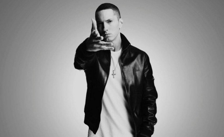 Eminem-Press-Photo-1-770x470